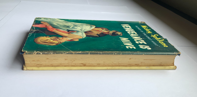 VENGEANCE IS MINE British crime pulp fiction book by Mickey Spillane 1953
